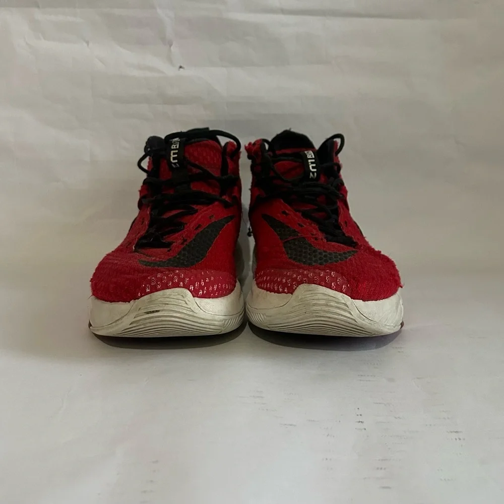 Nike Zoom Rize Men’s Red Athletic Shoes